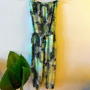 🍃 Womens medium tropical jumpsuit ☀️